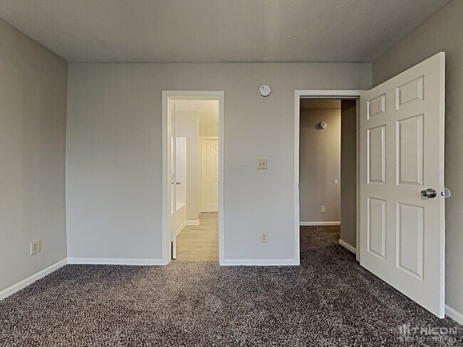 Building Photo - 774 Appaloosa Dr