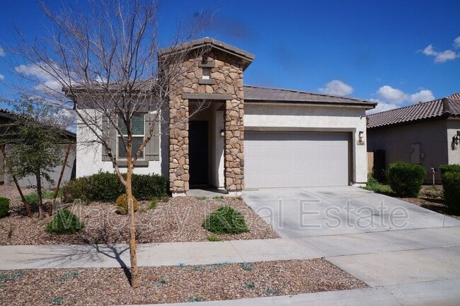 Primary Photo - 10864 W Marshall Ave