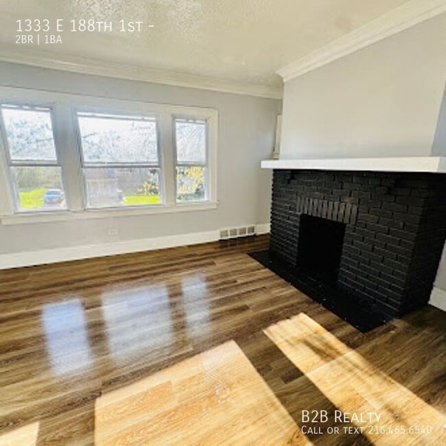Building Photo - 1333 E 188th St
