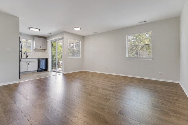 Building Photo - 47 Gant Cir