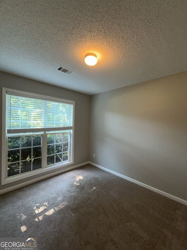Building Photo - 1302 Manning Way