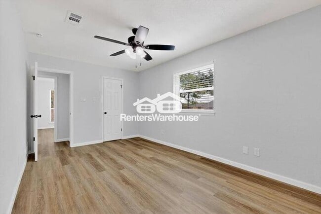 Building Photo - Completely ReFreshed Grapevine Rental