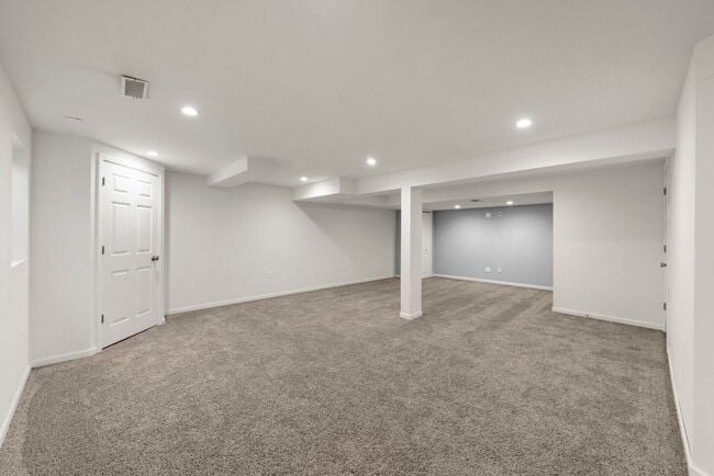 Building Photo - 2430 Caton Crest Ct