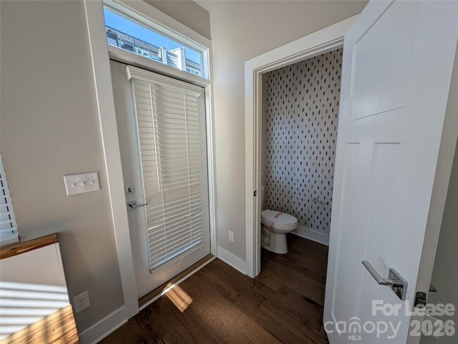 Building Photo - 2322 Elizabeth Ml Pl