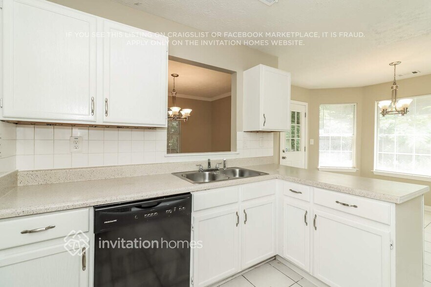 Building Photo - 690 Coventry Township Ln