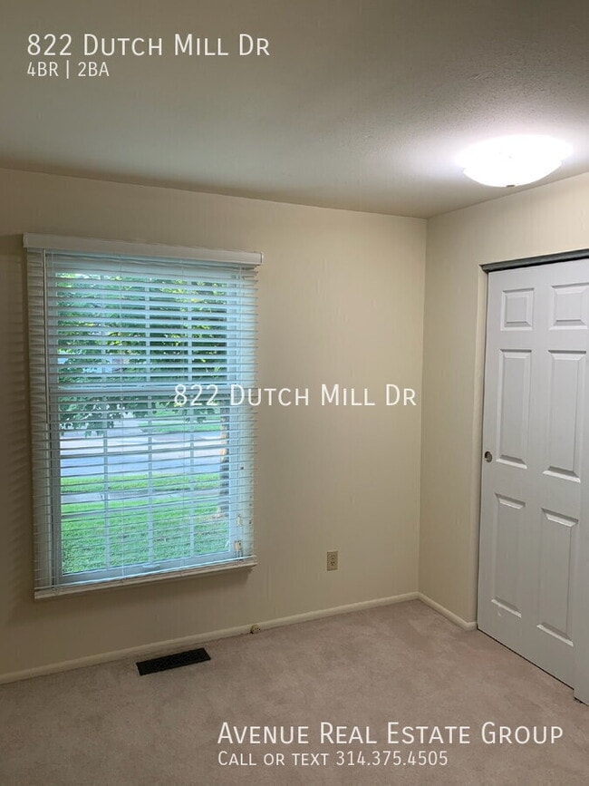 Building Photo - 822 Dutch Mill Dr