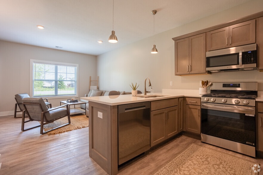 3BR, 2.5BA - 1,498SF - Kitchen - Ventura Townhouses