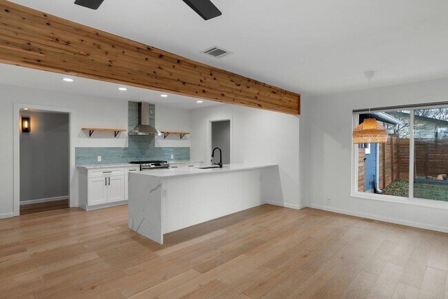 Building Photo - 3404 Touchstone St