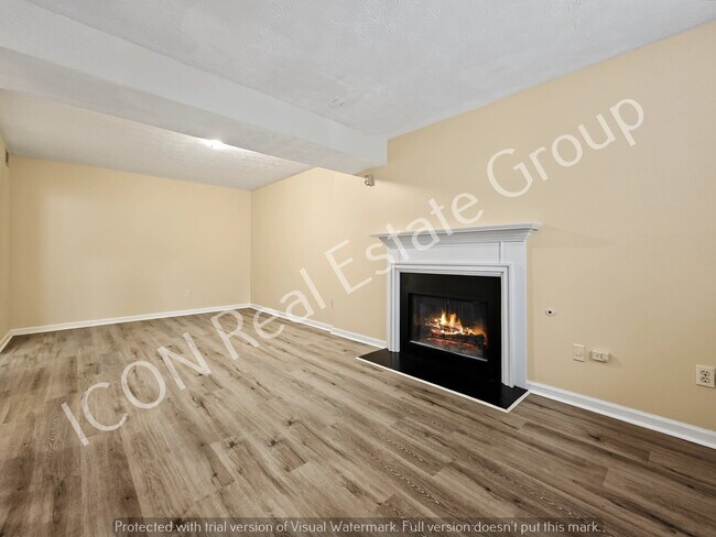 Building Photo - 3 or4-Bed Family Home in Marietta with Spacious Layout & 2.5 Baths with fenced yard and cul de sa...