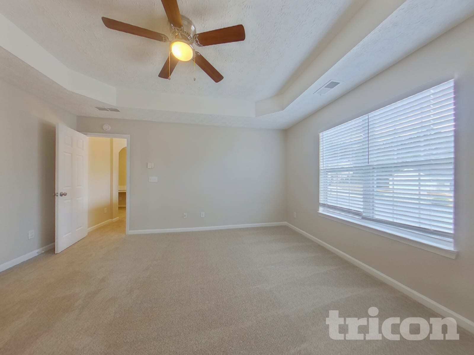 Building Photo - 6754 Clearstream Way