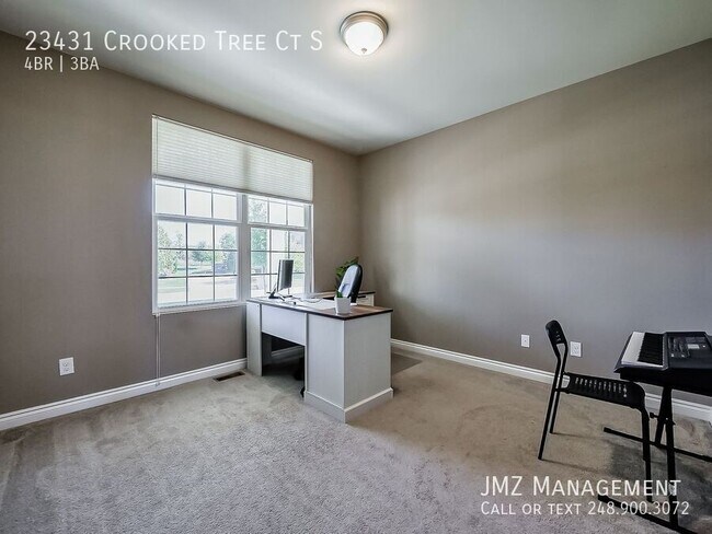 Building Photo - 23431 Crooked Tree Ct S