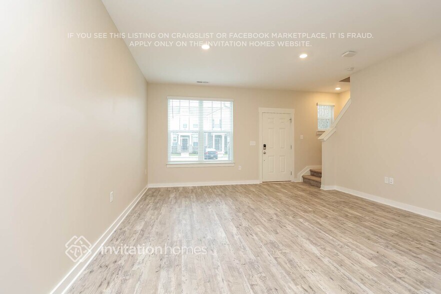 Building Photo - 4231 Gandalf Ln