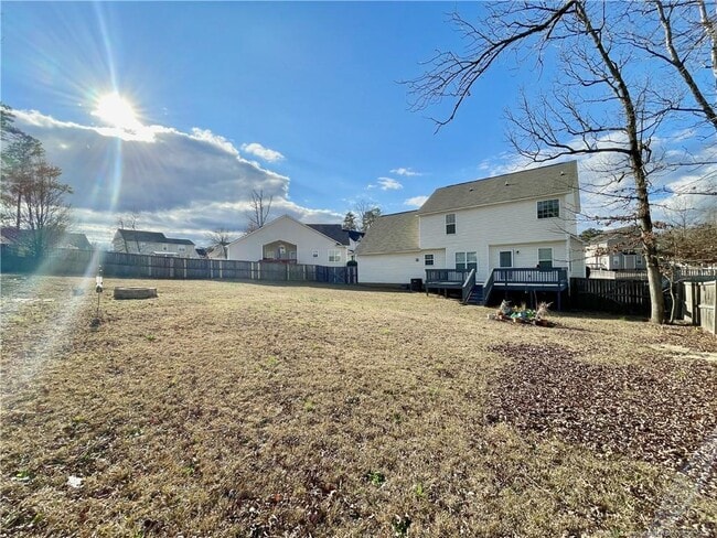 Building Photo - 1607 Pendleton Ct