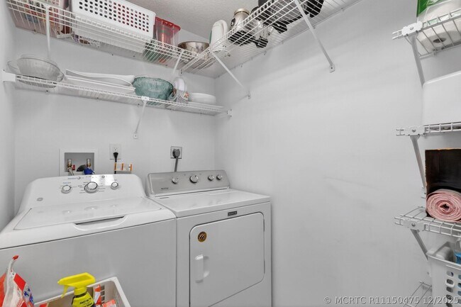 Building Photo - 15314 Strathearn Dr