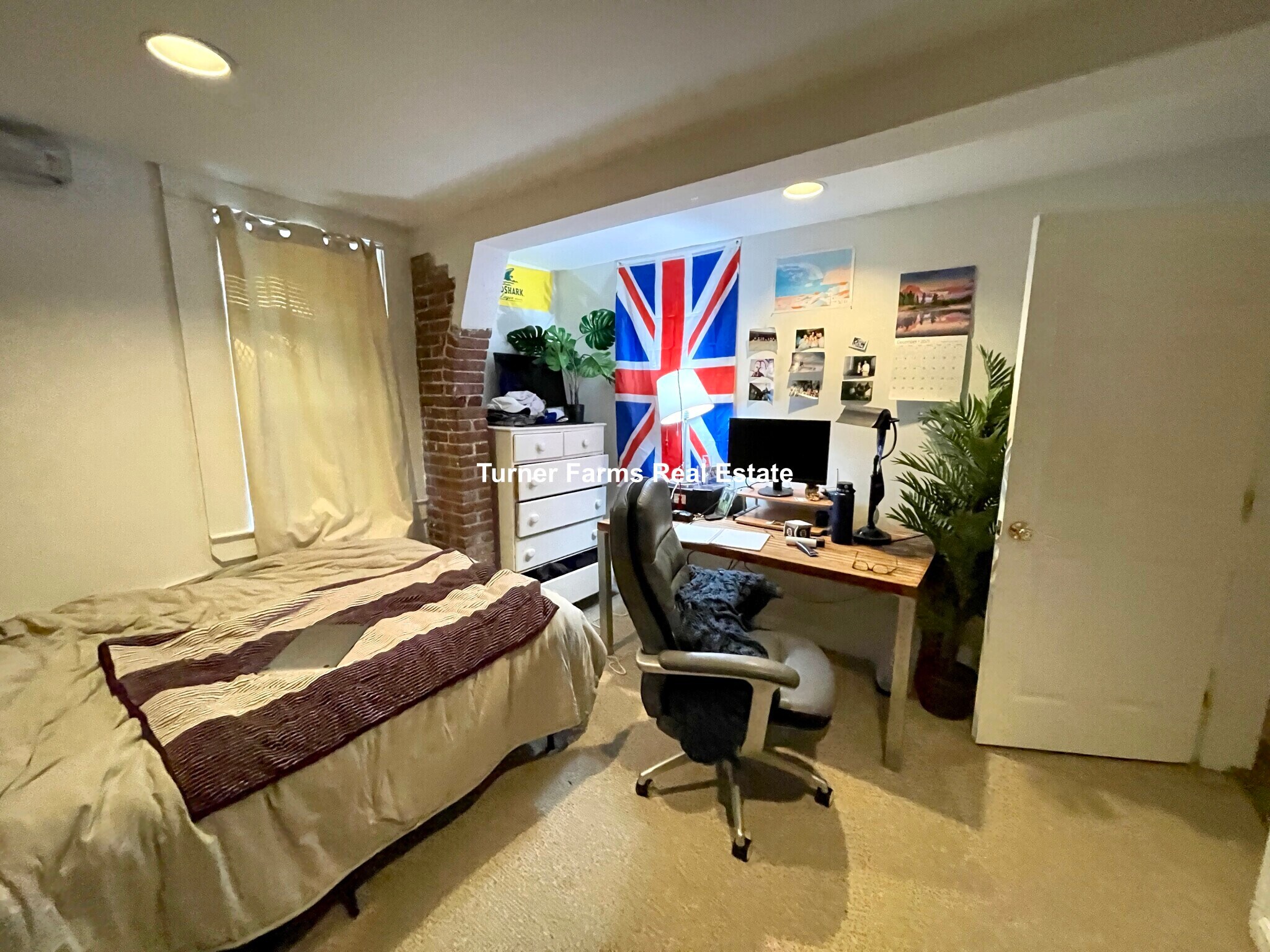 Building Photo - 480 Massachusetts Ave