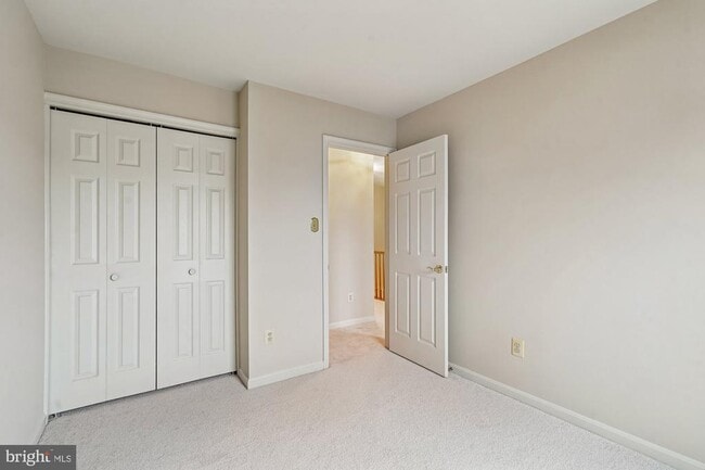 Building Photo - 45590 Whitcomb Square