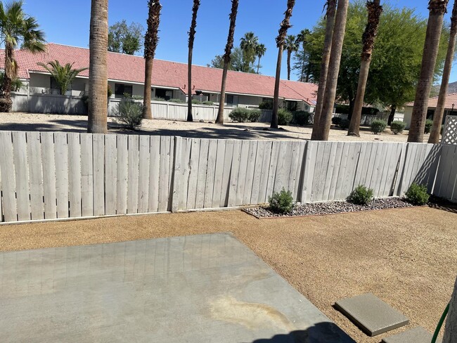 Building Photo - 43376 Cook St