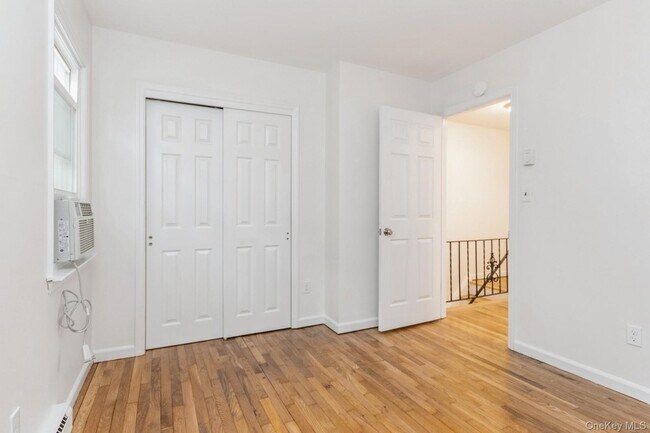 Building Photo - 129 Harris Rd