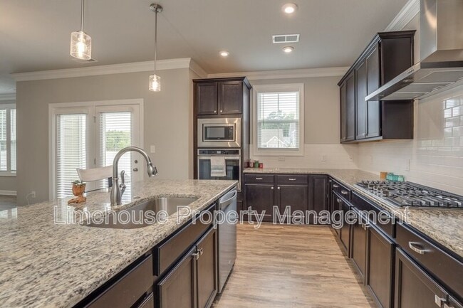 Building Photo - 2820 Garland Atwater Jr Ct