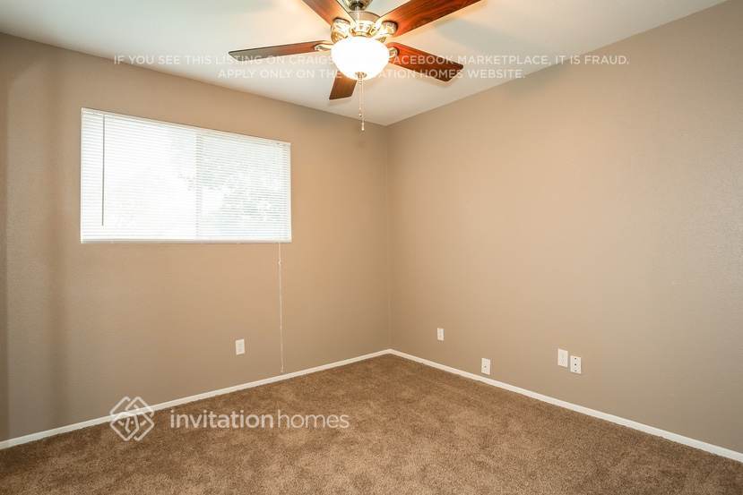 Building Photo - 22507 Red River Dr