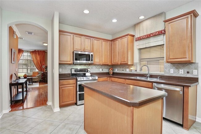 Building Photo - 8869 Atwater Loop