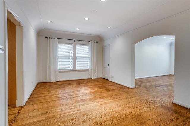 Building Photo - 4109 Normandy Ave