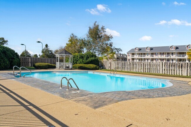 Building Photo - Charming 2BR Condo in Branson