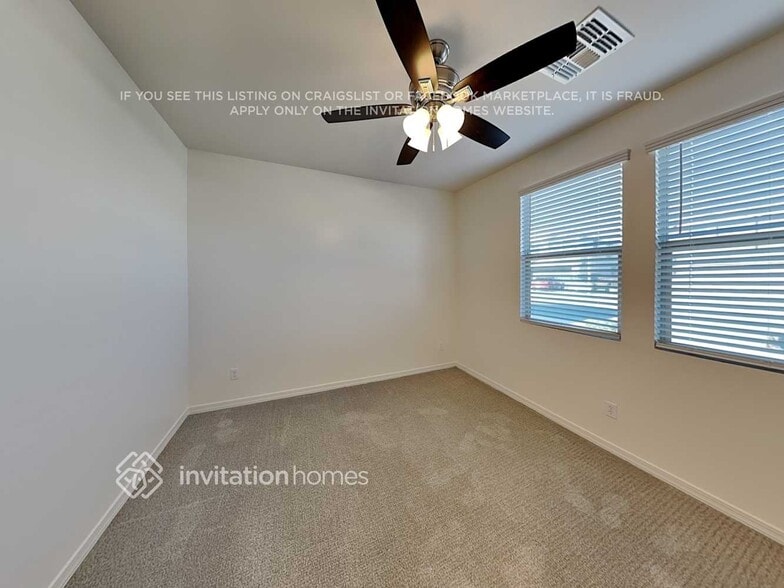 Building Photo - 35823 W Santa Monica Ave