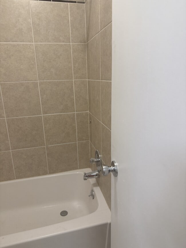 Building Photo - 8376 S Upham Way