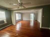 Building Photo - 1817 Colquitt St