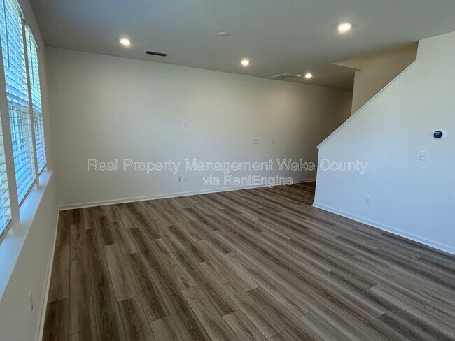 Building Photo - 2632 Pivot Rdg Dr