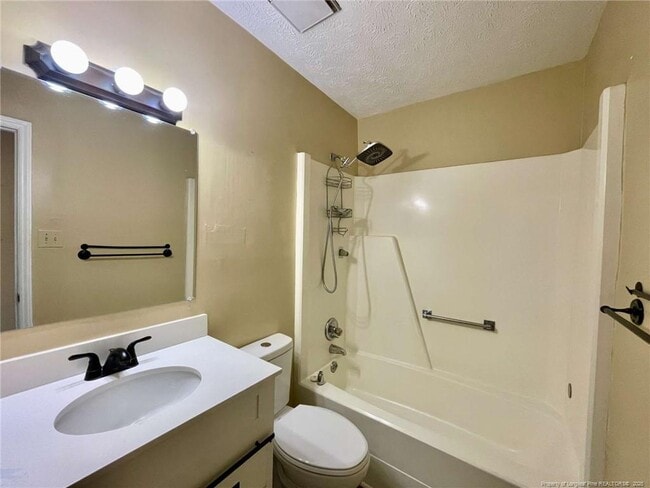 Building Photo - 4609 Fen Ct
