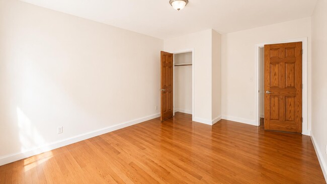 Floorplan - 30 Dongan Place