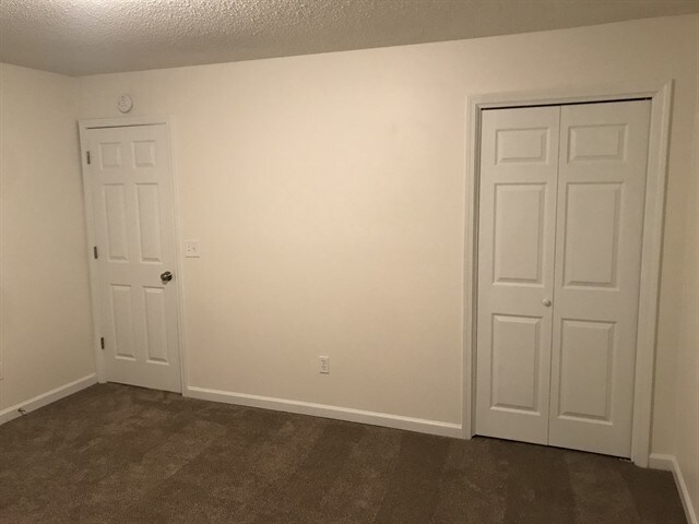 Building Photo - 3208 Grandiflora Pl
