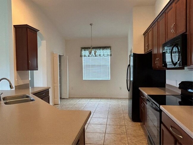 Building Photo - 3802 Grecko Dr