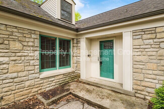 Building Photo - 413 Walhalla Rd