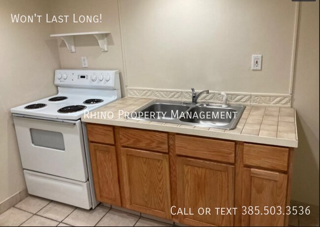 Building Photo - 2585 S 700 E
