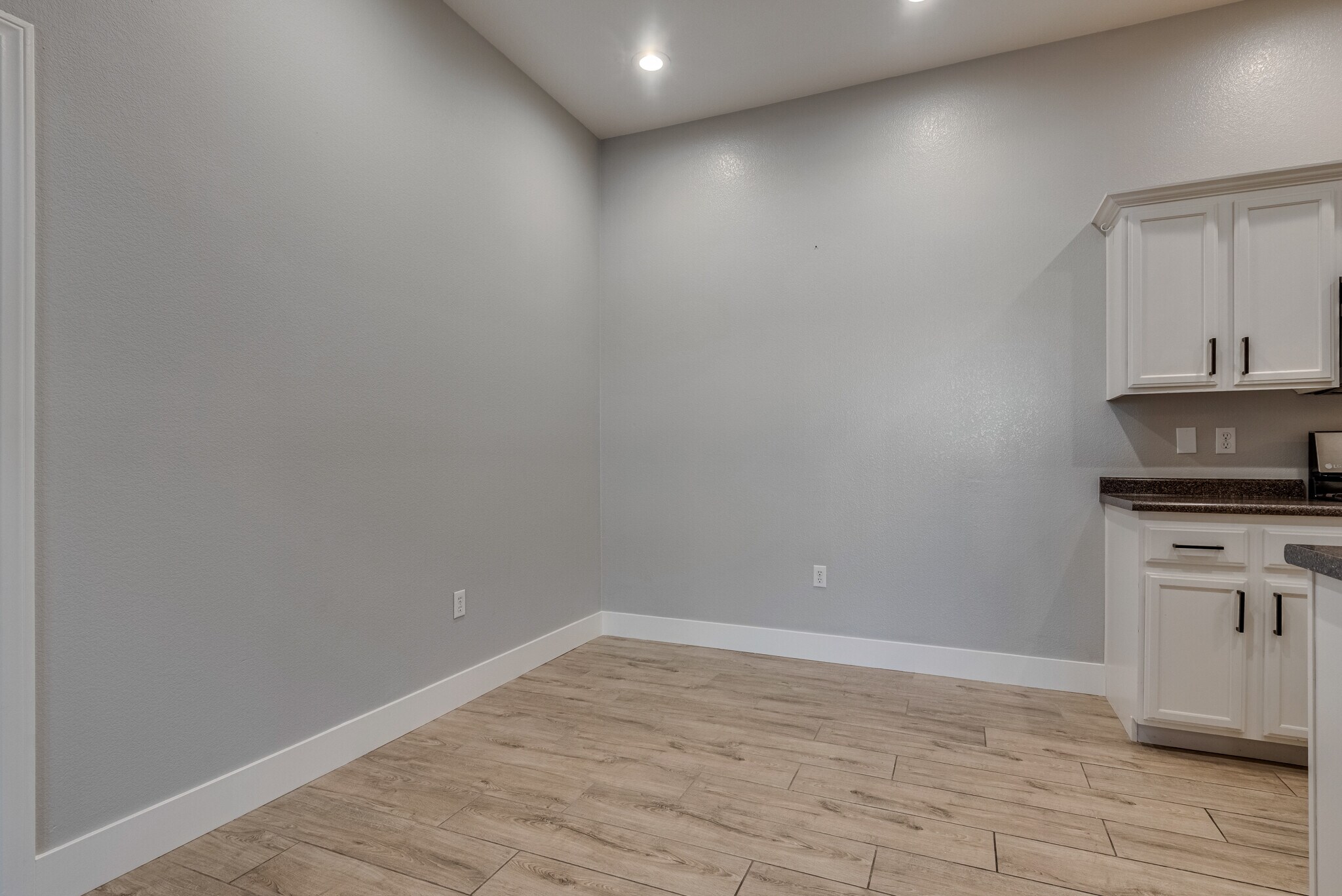 Building Photo - 3475 Cactus Shadow St