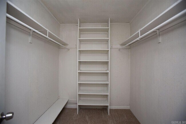 Building Photo - 5800 Hopson Dr