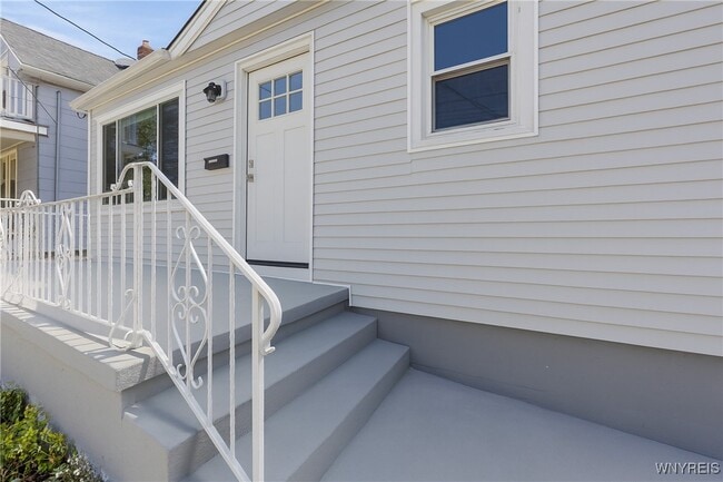 Building Photo - 138 62nd St