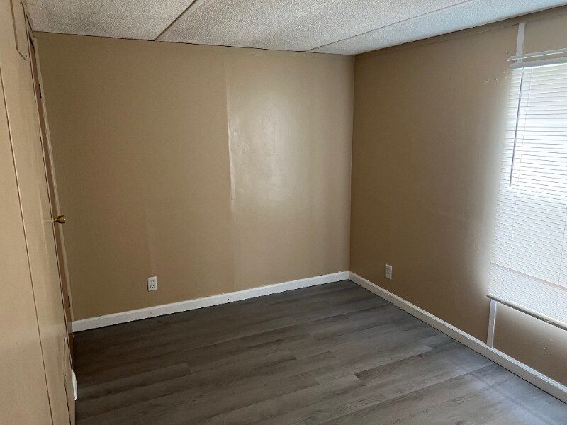 Building Photo - 106 Linda Lee Ct