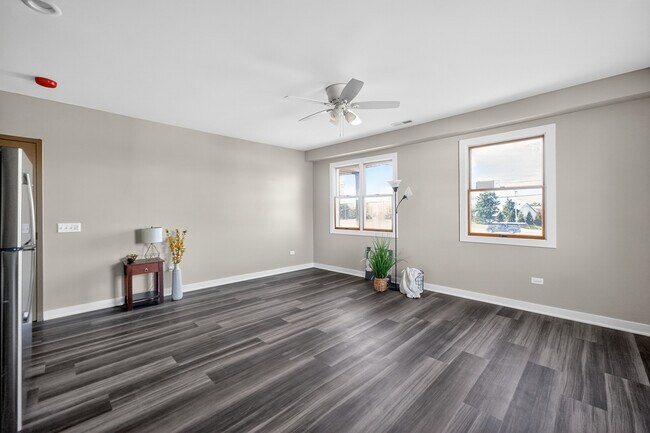 Building Photo - 1430 DeKalb Ave