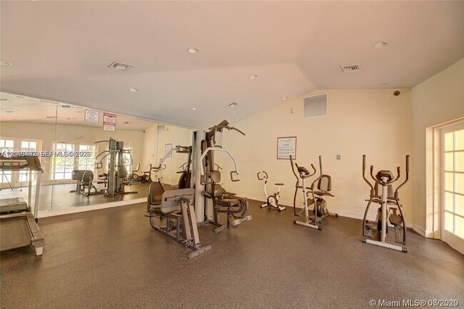 Building Photo - 8255 SW 152nd Ave