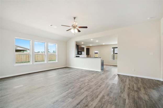 Building Photo - 13096 Laura Lake Dr