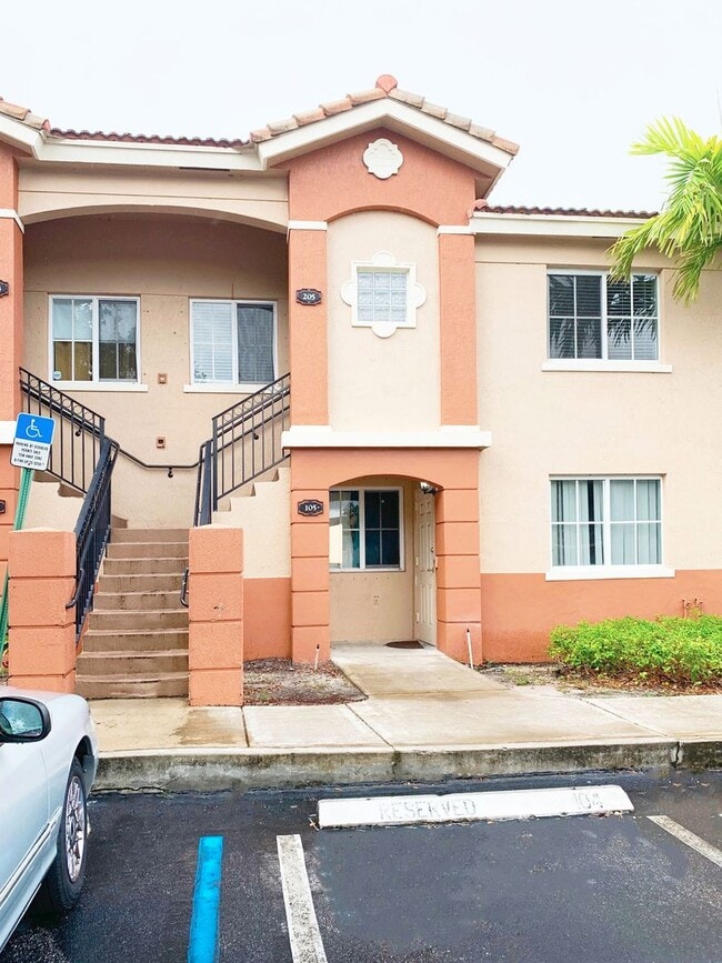 Primary Photo - 2BD/2BA Condo in Briar Bay!
