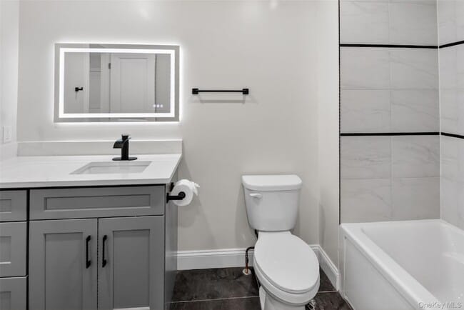 Building Photo - 62 Manor Pl