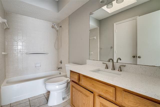 Building Photo - 2400 Guerrero Dr