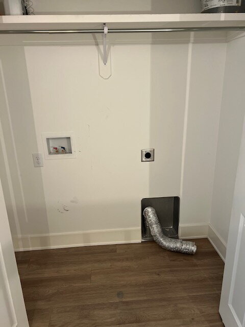 Building Photo - Modern 2BR Townhome Just Minutes from the ...