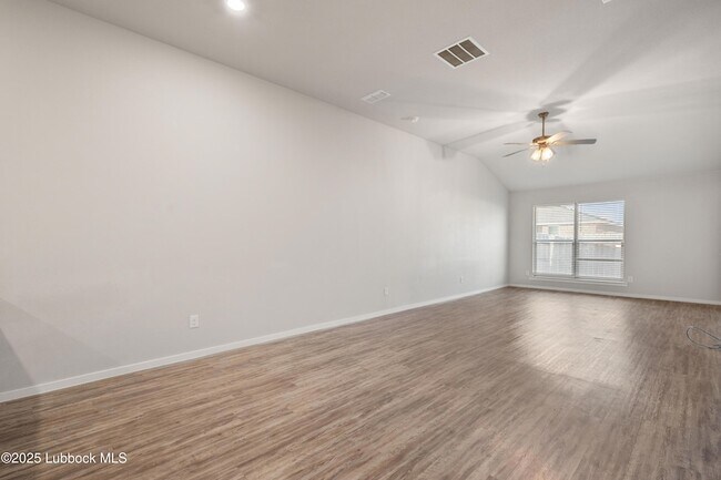 Building Photo - 1626 133rd St