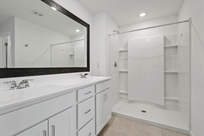 Building Photo - 1338 Colebrook Cir SW
